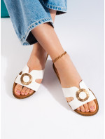 Vynikajúce sandále biele dámske bez podpätku