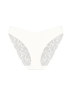 BODY MAKE-UP ILLUSION LACE - Tai nohavičky: čipka a pocit druhej kože Triumph BODY MAKE-UP ILLUSION LACE - Tai nohavičky: čipka a pocit druhej kože Triumph