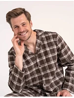 Pyžamo Moraj PDM5700-003 s dlhými rukávmi, veľkosti M–4XL, na zapínanie Pyžamo Moraj PDM5700-003 s dlhými rukávmi, veľkosti M–4XL, na zapínanie