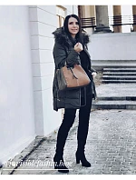 Dámska prešívaná zimná bunda s kapucňou vo vresovej farbe (7702) Dámska prešívaná zimná bunda s kapucňou vo vresovej farbe (7702)