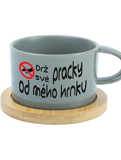 HOLD YOBS BY MY BREAD - sivý hrnček makrónka 200 ml