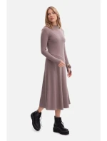 B299 Rebrované midi šaty s asymetrickým pásom - kakaové