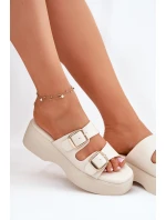 Klapki Damskie Na Koturnie I Platformie Z Klamrami Jasnobeżowe Nitarelia