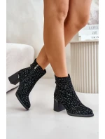 Zamszowe Botki Na Słupku Z Ozdobnym Tłoczeniem D&A CR42-192 Czarne