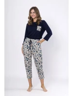 Dámske pyžamo WICTORIA 1664 Tmavomodré s béžovou - LEVEZA Dámske pyžamo WICTORIA 1664 Tmavomodré s béžovou - LEVEZA