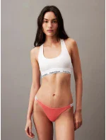 Dámske tangá 000QD5157E TBK coral - Calvin Klein