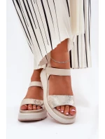 Sandále model 210691 Krok vo veľkom štýle