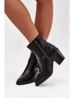 Zateplené dámské kotníkové boty na podpatku s ozdobným prvkem černé Jurelle