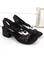 Pohodlné čierne sandále Rieker W RKR679 Pohodlné čierne sandále Rieker W RKR679