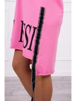 Svetloružové šaty s kapucňou a potlačou