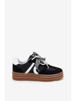 Sneakersy Damskie Na Platformie Z Ozdobami Czarne Vinness
