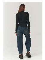 Model role 219743 Makadamia Model role 219743 Makadamia