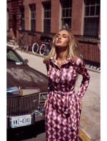 M706 Šaty s rukávmi, golierom a potlačou - model 2