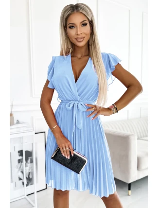 424-5 Šifónové plisované šaty s výstrihom a volánmi - MODRÉ