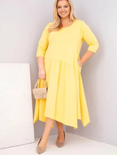 Dámske bavlnené šaty nadmernej veľkosti s asymetrickým lemom žltá