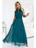662-4 Elegantné večerné maxi šaty s výstrihom za krkom, tylom a viazaním v páse – zelené 662-4 Elegantné večerné maxi šaty s výstrihom za krkom, tylom a viazaním v páse – zelené