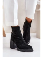 Zamszowe Botki Na Słupku Ocieplane D&A CR42-106 Czarne