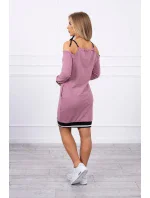 Tres Chic tmavo ružové šaty