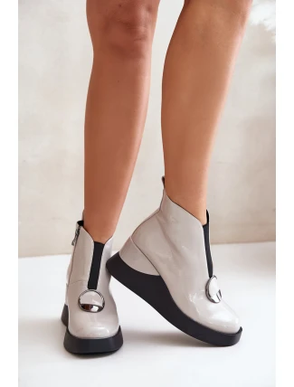 Lakierowane Botki Na Koturnie Ocieplane D&A MR880-136 Jasnoszare