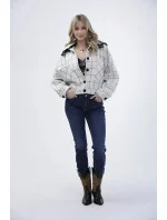 Krátka károvaná košeľová bunda vo farbe ecru (AG3-1839)