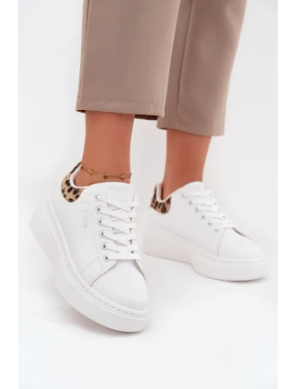 Sneakersy Damskie Na Platformie Big Star SS274247 Białe Panterka