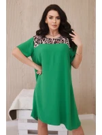 Šaty so zvieracím motívom jasne zelené