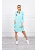 Šaty s kapucňou mätovej