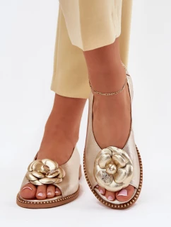 Skórzane Płaskie Sandały Z Ozdobą CheBello 4642 Złote