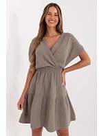 Denné šaty model 213833 Taliansko Moda Veľkoobchod so spodným prádlom, oblečením a obuvou. Dámska móda, spodné prádlo, dámska obuv v Matterhorn