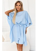 287-43 SOFIA Motýlie šaty so zaväzovaním v páse - svetlomodré