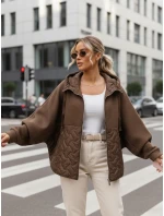 Dámska prechodná oversize bunda s kapucňou hnedá FashionStreet TY5593 Dámska prechodná oversize bunda s kapucňou hnedá FashionStreet TY5593