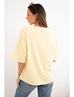 Dámska bavlnená blúzka oversize s krátkymi rukávmi a módnou potlačou žltá Dámska bavlnená blúzka oversize s krátkymi rukávmi a módnou potlačou žltá
