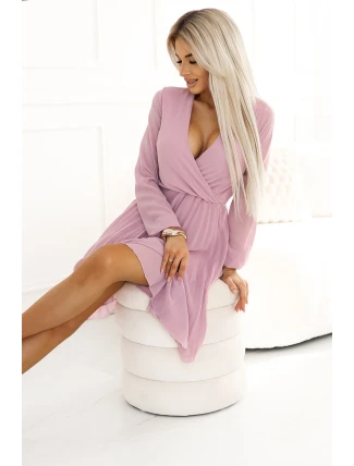 313-16 ISABELLE Poľsko plisované šaty s dlhými rukávmi a výstrihom - púdrovo ružové