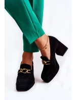 Zamszowe Czółenka Z Ozdobnym Łańcuchem Laura Messi 2444 Czarne