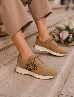 Športová obuv na platforme, model 230613 Step in style