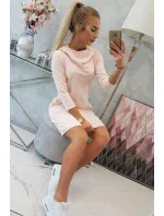 Šaty s kapucňou a vreckami púdrovo ružové
