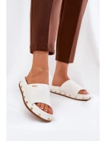 Dámske papuče na platforme s cvočkami Big Star - biele