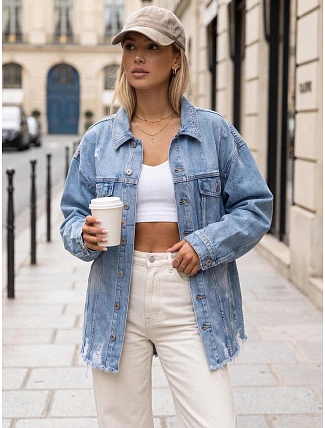 Dámska džínsová bunda oversize s odreninami, svetlo modrá, FashionStreet TY5686 Dámska džínsová bunda oversize s odreninami, svetlo modrá, FashionStreet TY5686