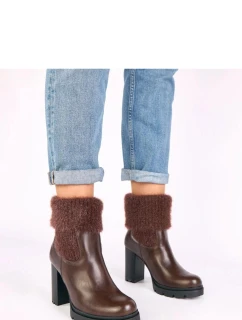 Topánky na podpätku model 221641 Solea