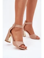 Sandále na podpätku model 214392 Krok v štýle