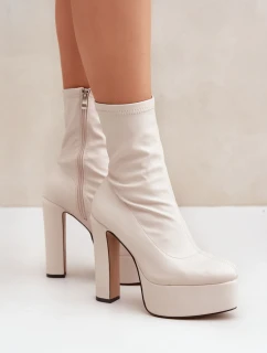 Topánky na podpätku model 204695 Step in style