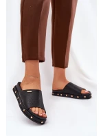 Dámske papuče na platforme s cvočkami Big Star - čierne