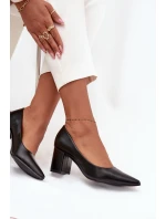 Dámske lodičky na podpätku so špicatou špičkou Ryvessa - čierne Dámske lodičky na podpätku so špicatou špičkou Ryvessa - čierne
