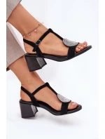 Skórzane Sandały Na Słupku Z Ozdobą D&A JC51-842 Czarne