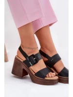 Sandały Damskie Na Masywnym Obcasie I Platformie Vinceza 17387 Czarne