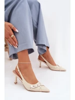 Dámské sandály na podpatku s pásky a sponou Béžové Parina