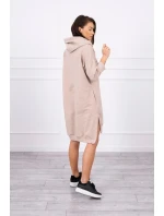 Šaty s kapucňou a dlhším chrbtom béžové