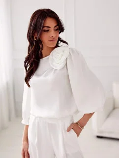 Blúzka BLU0178 smotanovo biela - Roco Fashion