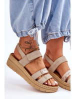 Dámske kožené sandále so suchým zipsom béžovej farby Fresh Look