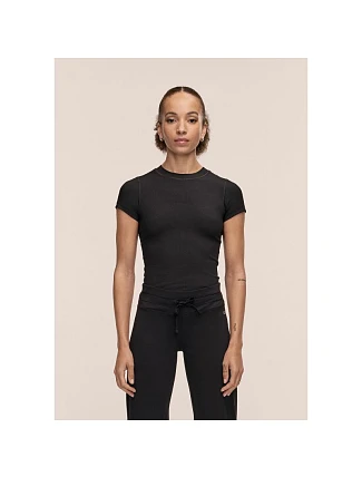 Dámske tričko CASALL Defined Rib Tee, čierne Dámske tričko CASALL Defined Rib Tee, čierne